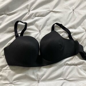 EUC nursing Soma 36DD Embliss wireless nursing bra